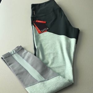 🕊♥️🕊Zella high waist workout leggings 🕊♥️🕊